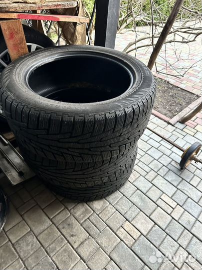 Nokian Tyres Hakkapeliitta R 285/50 R20