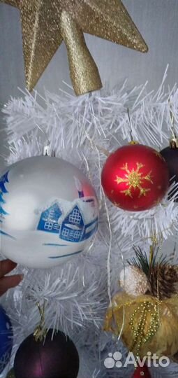 Елочные игрушки