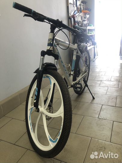 Спортивный велосипед