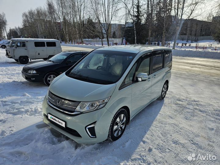 Honda Stepwgn 1.5 CVT, 2015, 126 000 км