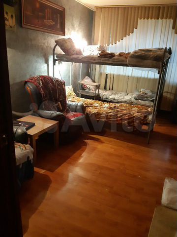 Комната 16 м² в 3-к., 1/5 эт.