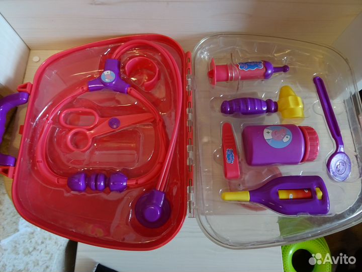 Игровой набор доктора Свинка Пеппа (из Англии)