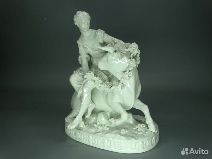 Фарфоровая статуэтка,Volkstedt,Герамания