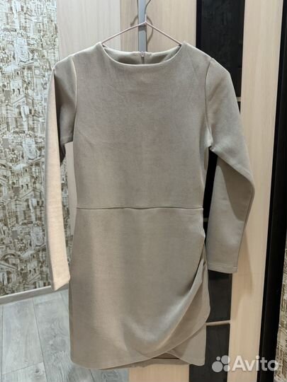 Платье 42 размер