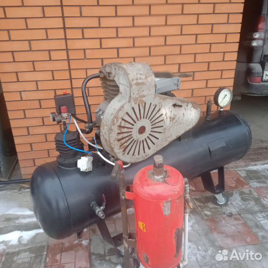 Компрессор в комплекте с пескоструем 380v