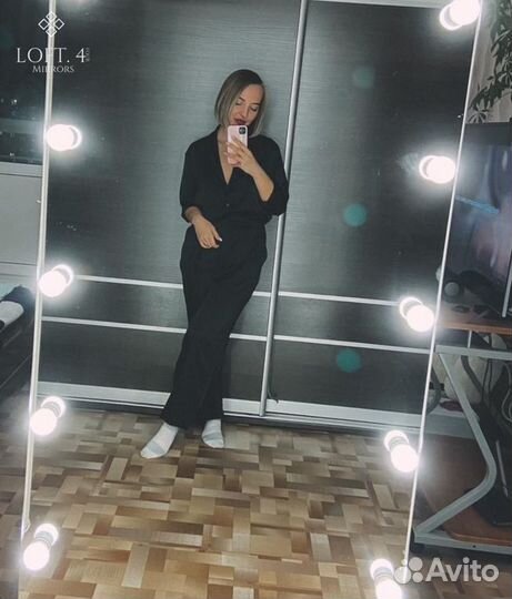 Зеркало с подсветкой гримерное