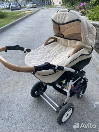 Коляска с большими колесами