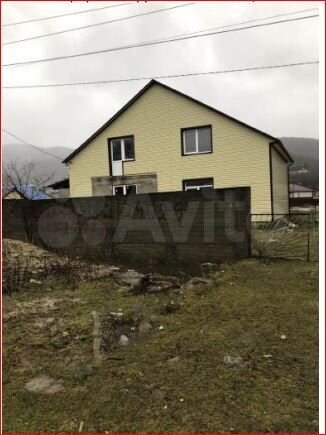 Дом 286 м² на участке 7 сот.