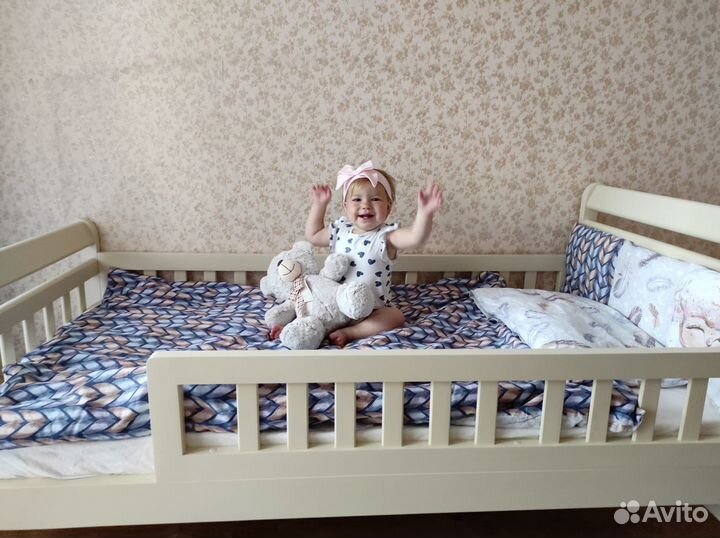 Детская кровать из массива сосны 