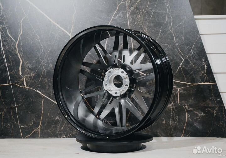 Кованые диски R22