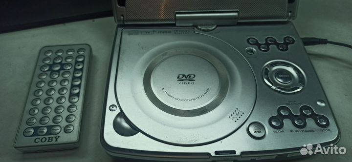 Портативный видеопроигрыватель