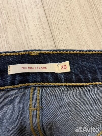 Джинсы Levis женские 29