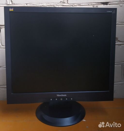 Монитор Viewsonic
