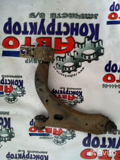 Рычаг Ford Фьюжин хэчбек fyia 2002