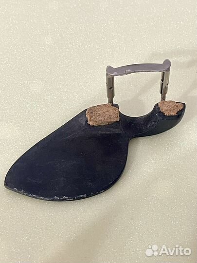 Подбородник для скрипки