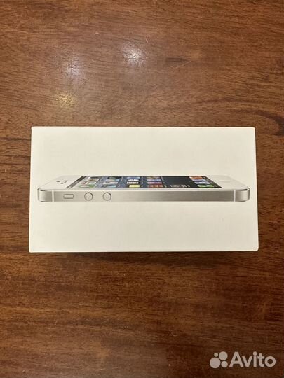 Коробка iPhone 5 white 16 gb