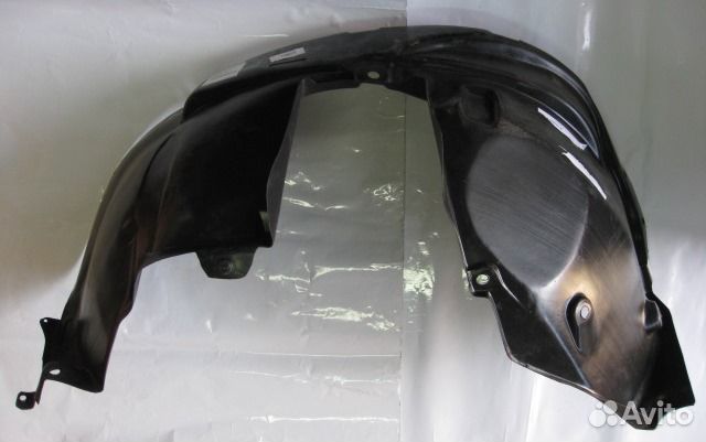 Подкрылок передний Renault Duster Nissan Terrano
