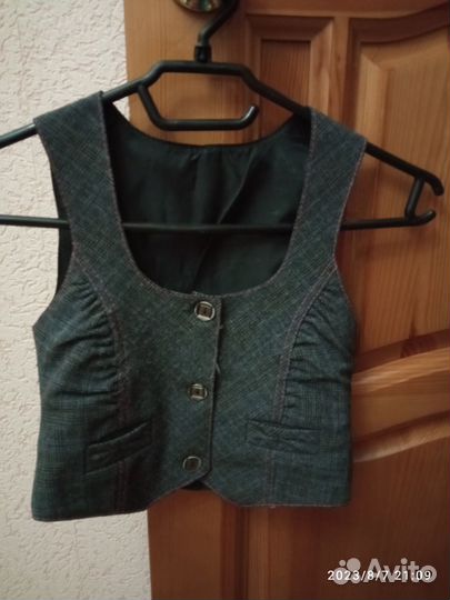 Жилет школьный для девочки Эдельвейс