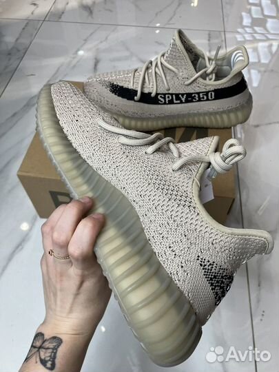 Кроссовки adidas yeezy boost 350