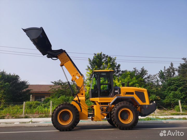 Фронтальный погрузчик Bull SL300T, 2023