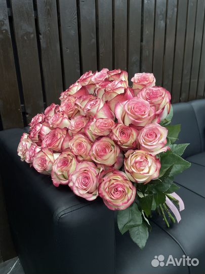 Букет роз с доставкой