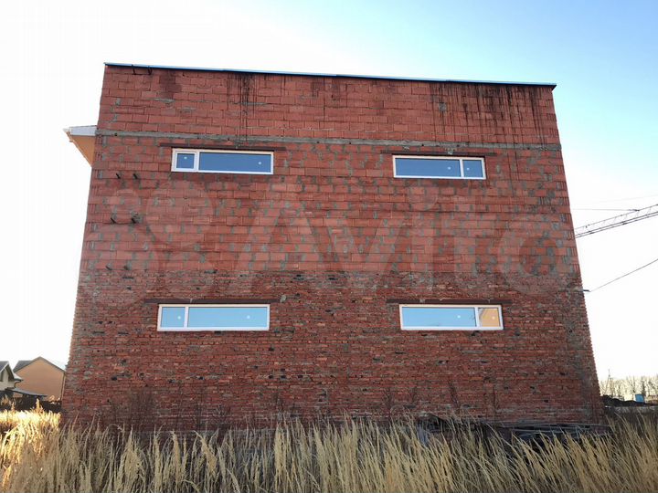 Дом 320 м² на участке 7,7 сот.