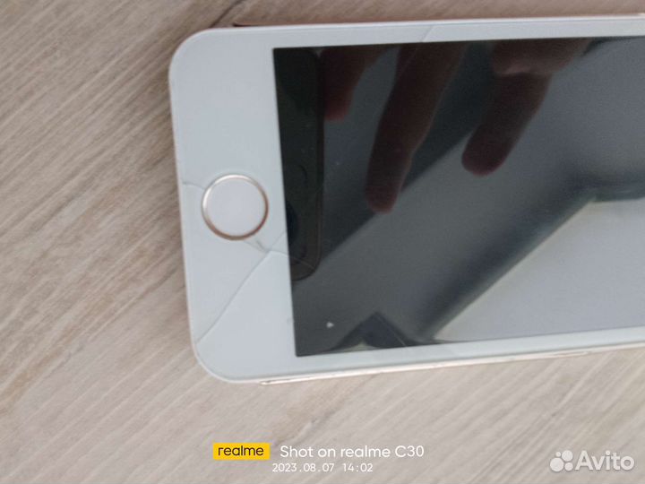 Телефон iPhone 5s