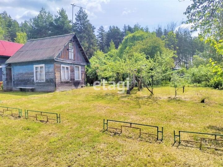 Дача 23,4 м² на участке 6 сот.