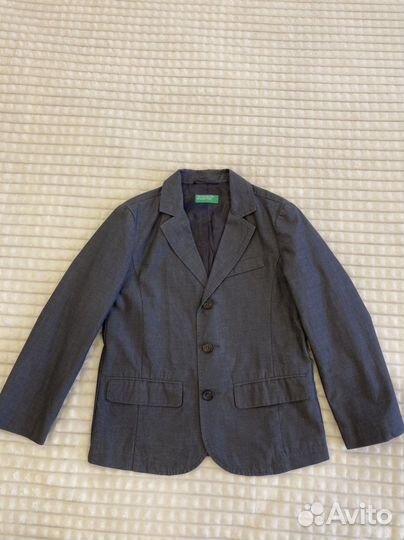 Костюм на мальчика Benetton