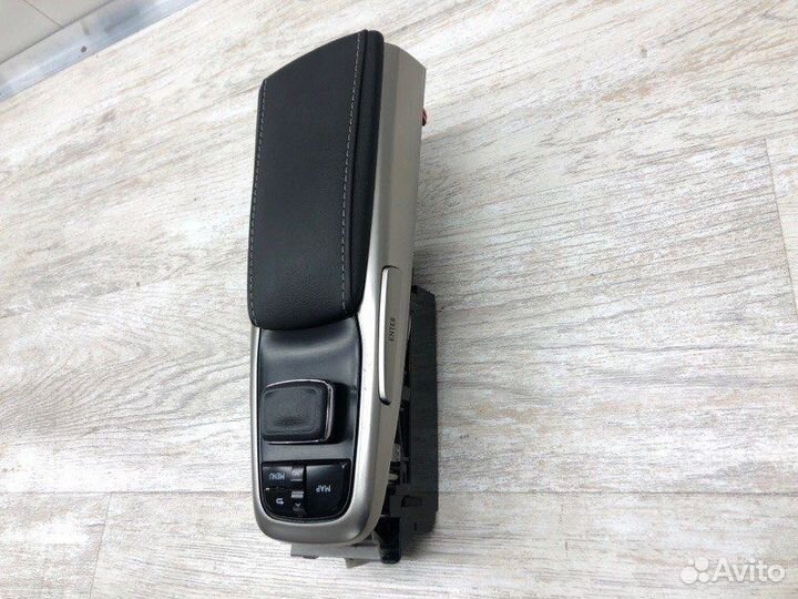 Многофункциональный джойстик правый Lexus