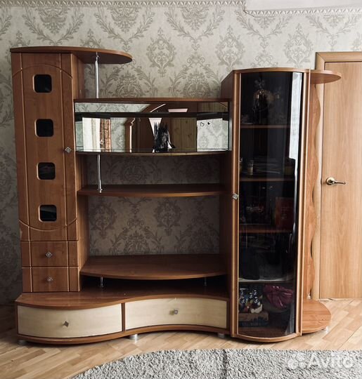 Продам стенку для гостинной