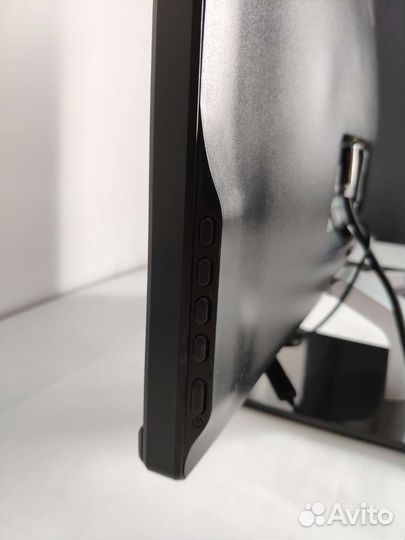 Монитор Dell 23