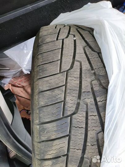 Marshal 7400 235/60 R18 107R