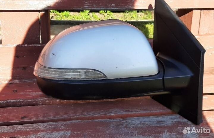 Зеркало правое на SsangYong