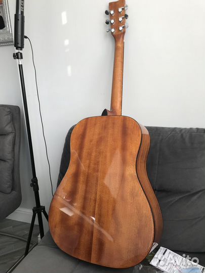 Акустическая гитара yamaha FG800 4/4 новая