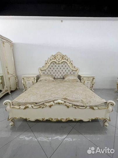 Спальный гарнитур Афина