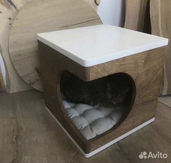 Домик для кошки