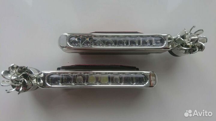 Фонари 2шт.на ветрогенераторе