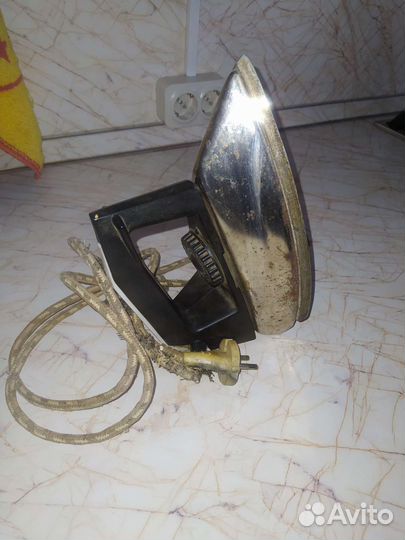 Утюг ссср, ута 1000 12 1971г