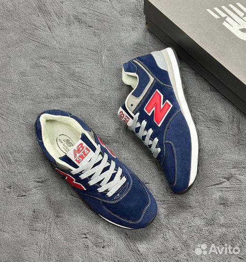 Кроссовки оптом