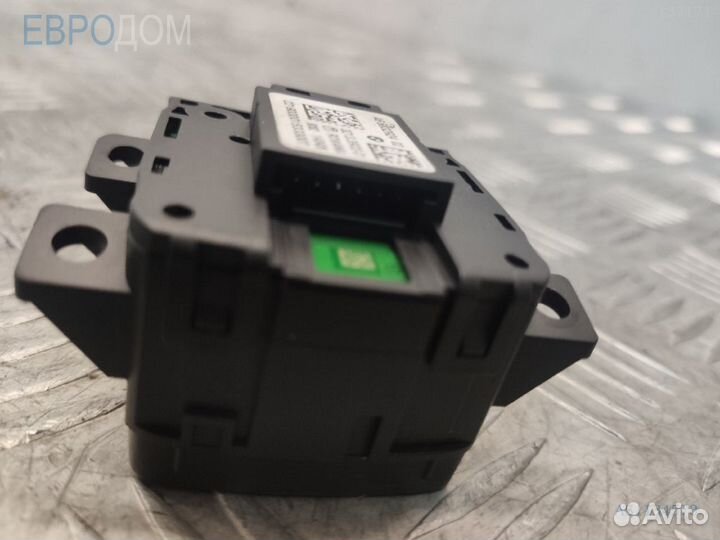 Кнопка крыши на BMW F33 s1134578