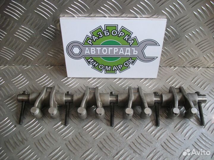 Ось коромысел выпуск с рокерами Chery Very A13 12г