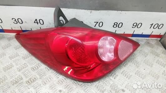 Фонарь задний левый nissan tiida C11X (KDN28MX01)