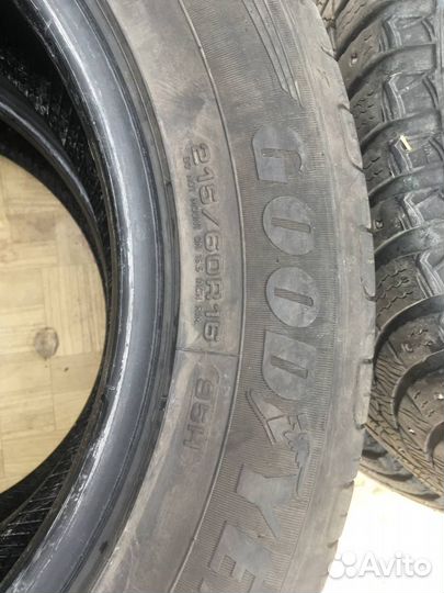 Pirelli Ice Zero 2 215/60 R16 99T