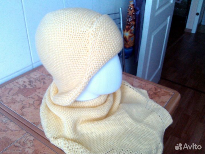 Комплект зимний шапка и косынка