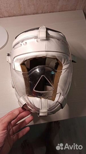 Шлем с забралом