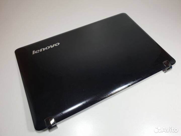Крышка матрицы Lenovo Y560