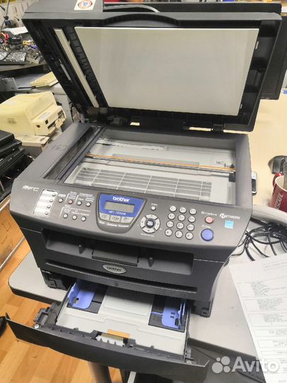 Мфу Brother 7820NR