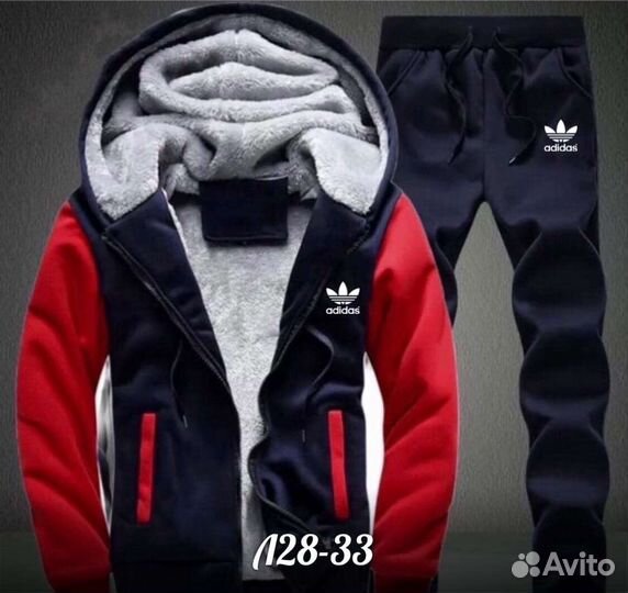 Костюм спортивный