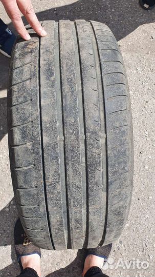 Dunlop SP Sport 01 DSST ROF 245/50 R18